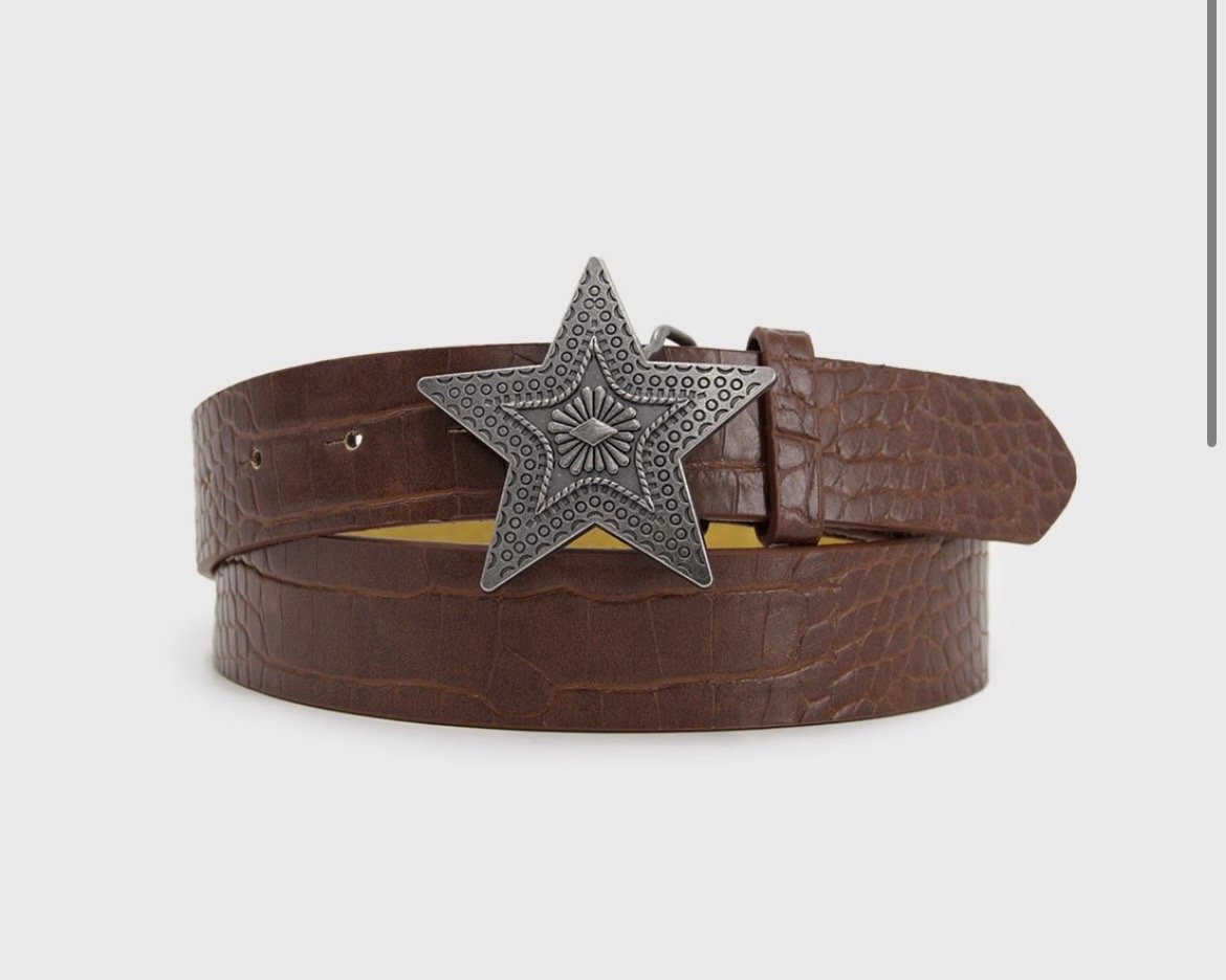 Cinturón hebilla estrella - Café