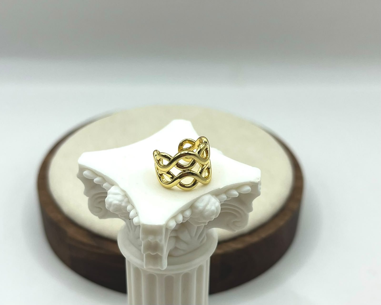 Aros Ear Cuff