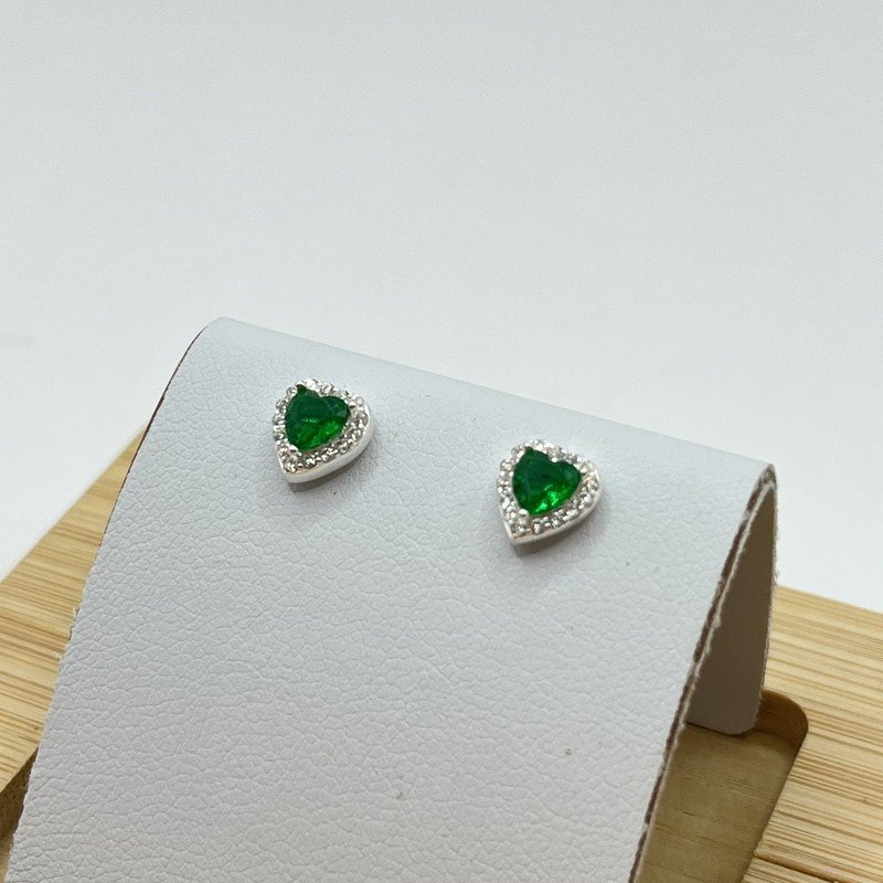 Aros Corazón Circón Esmeralda y Borde - 8mm