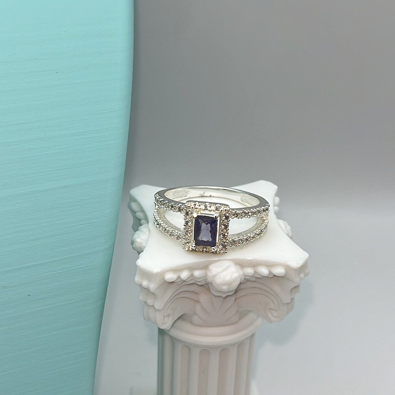 Anillo Silver Con Critsal Morado