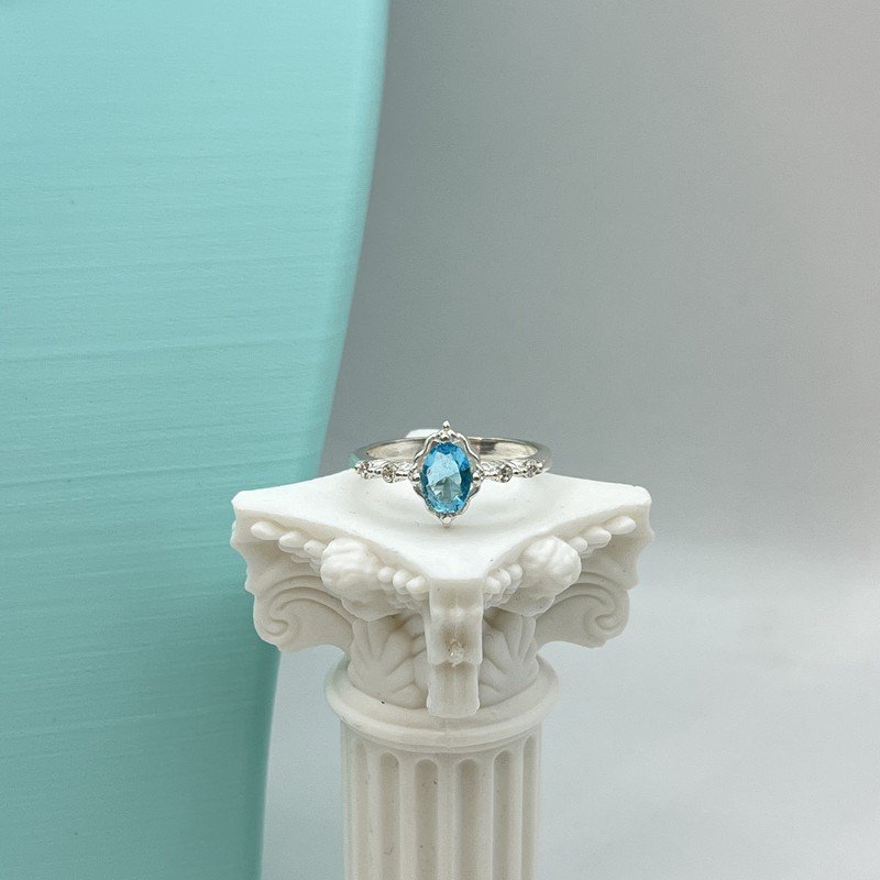 Anillo Princesa Con Cristal Celeste