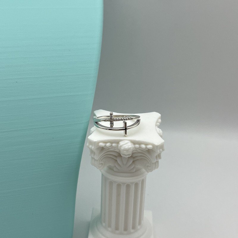 Anillo Cruz Con Circones