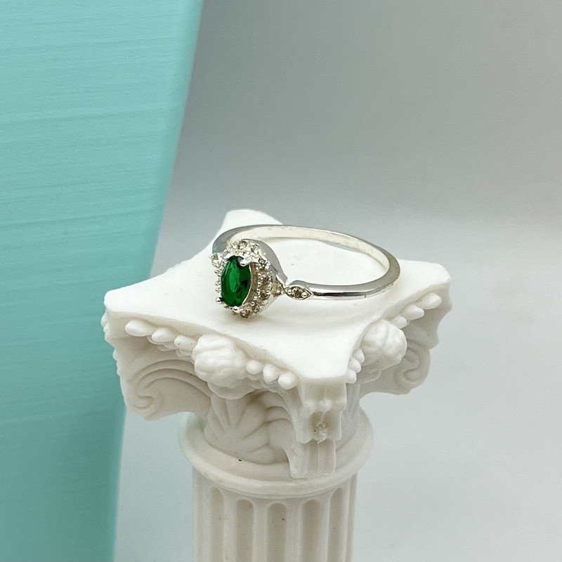 Anillo Esmeralda Con Cristal Verde