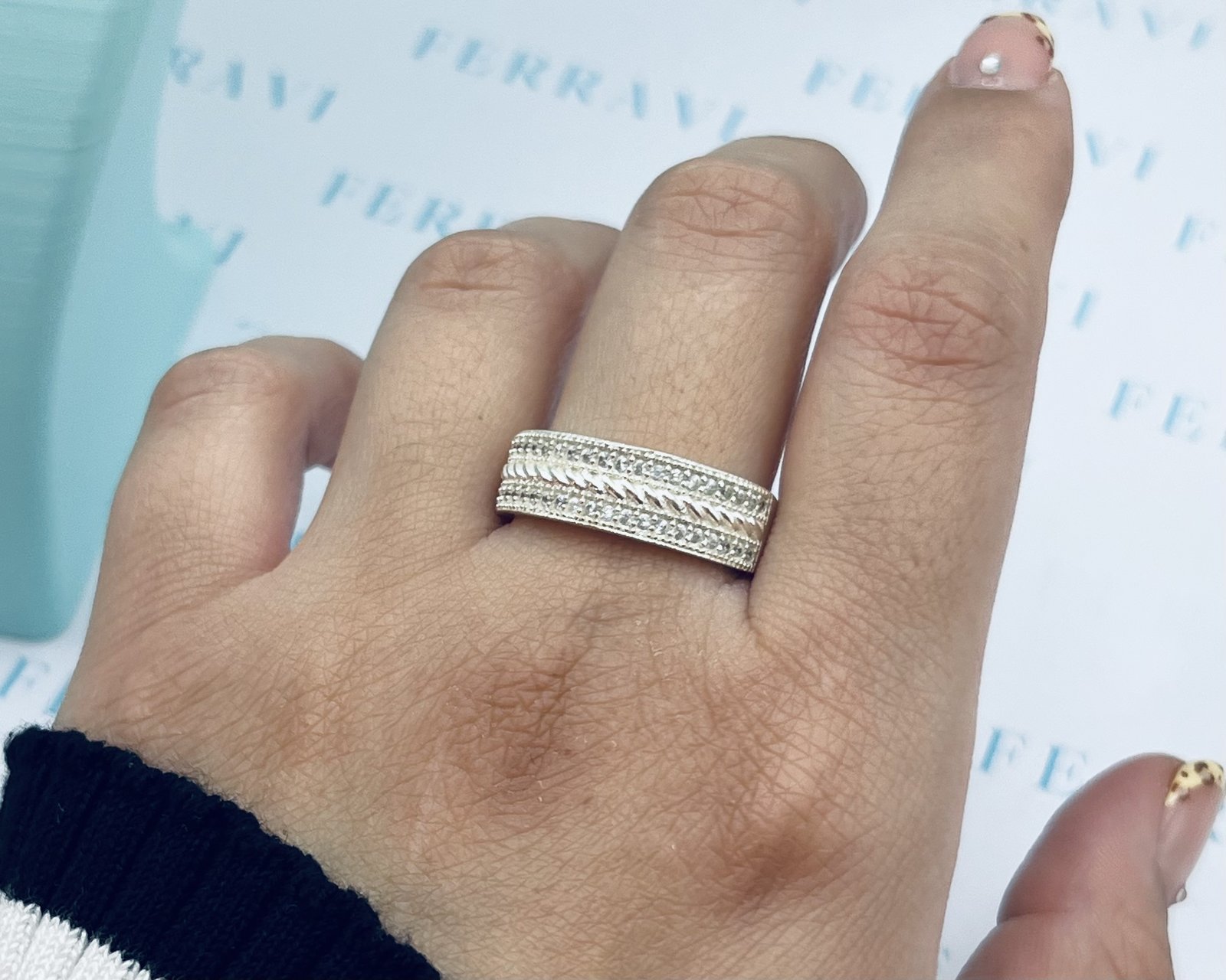 Imagen adicional 1 de Anillo Real Circón