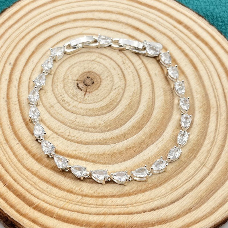 Imagen de Pulsera Glow Con Circones Corazón