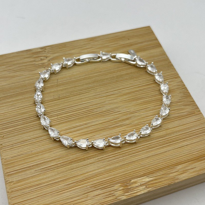 Pulsera Glow Con Circones Corazón 5mm