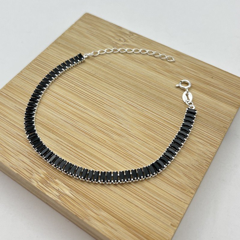 Pulsera Cristal Ámbar  Negra 5mm